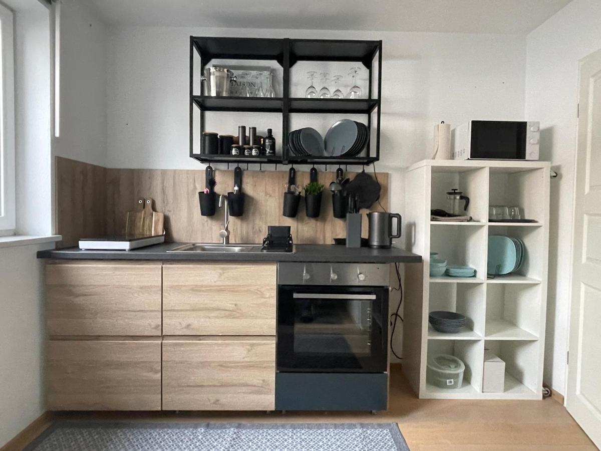 Appartment 53Qm Im Architektenhaus - 2 Schlafzimmer Mit Kueche Und Bad, Nur 2Min Von A8 - Ruhig Und Modern Irschenberg Kültér fotó