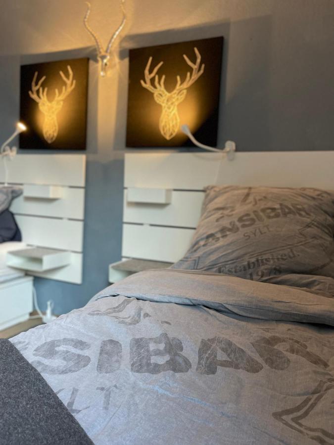 Appartment 53Qm Im Architektenhaus - 2 Schlafzimmer Mit Kueche Und Bad, Nur 2Min Von A8 - Ruhig Und Modern Irschenberg Kültér fotó