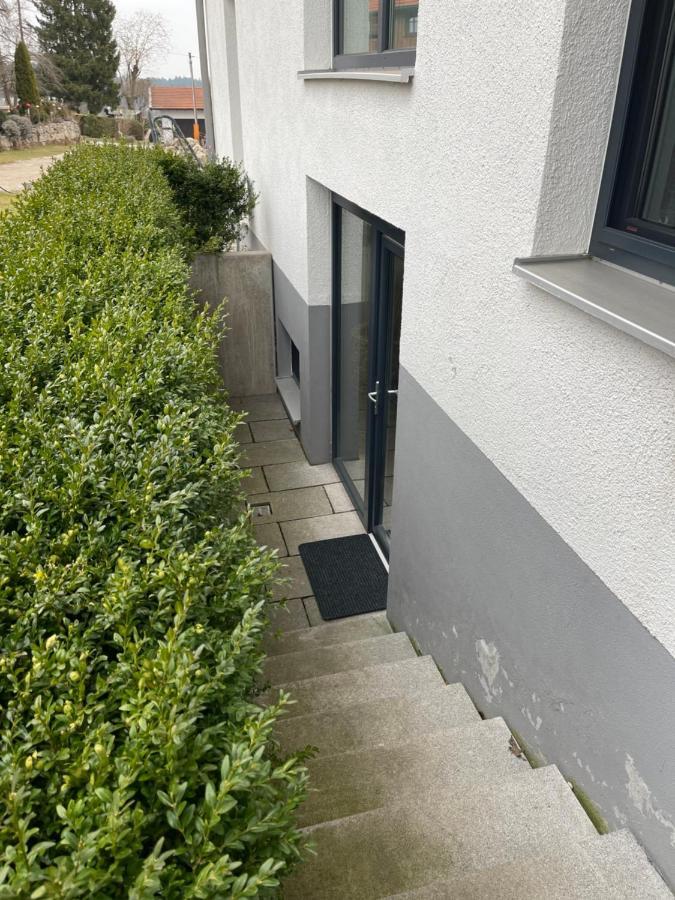 Appartment 53Qm Im Architektenhaus - 2 Schlafzimmer Mit Kueche Und Bad, Nur 2Min Von A8 - Ruhig Und Modern Irschenberg Kültér fotó